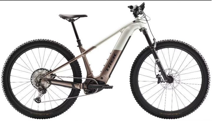 Trekk Powerfly+ 8.jpg